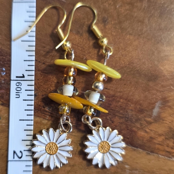 Handmade Yellow Daisy Drop Earrings - White Enamel Flower Charm - Picture 4 of 4